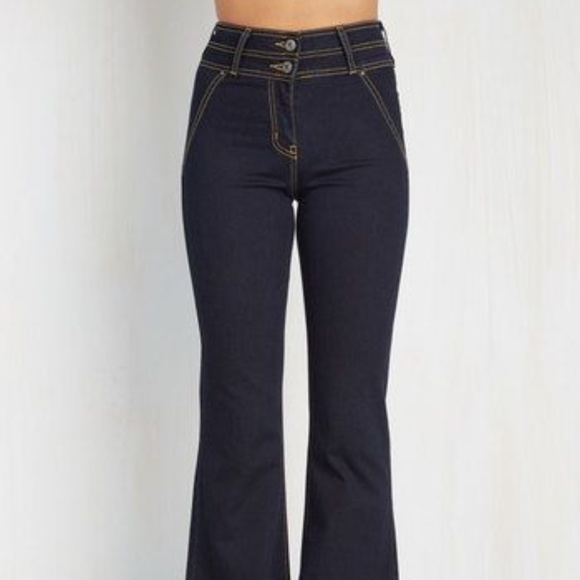 Let’s Get Retro Jeans - Picture 1 of 6